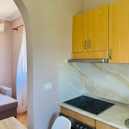 Gaia Apartament *